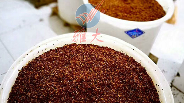 想用高粱釀酒設(shè)備釀出高品質(zhì)固態(tài)酒，離不開(kāi)低溫入窖
