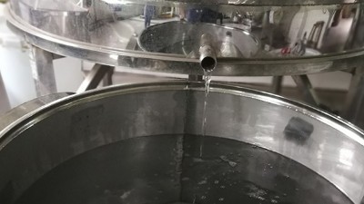 用蒸餾釀酒設(shè)備對白酒進行二次蒸餾有什么好處？
