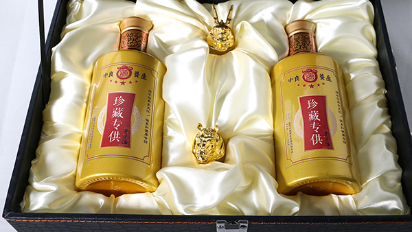 蒸酒設(shè)備：買白酒時(shí)，瓶身有這“3行字”的，白送也不要！