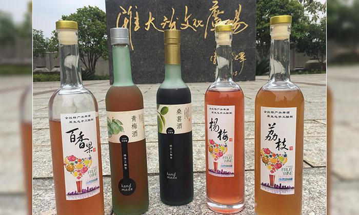 果酒釀酒設(shè)備釀的果酒放幾個月就酸了？那是你的保存方法錯了 1