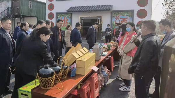 “煙火氣”回歸，春節(jié)期間，蒸酒設備酒坊生意火爆