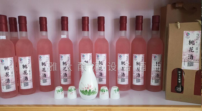 桃花源不僅桃花美，用熟料釀酒設(shè)備釀造的桃花酒更美-桃花酒