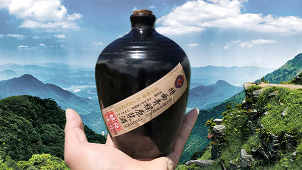 引進(jìn)烤酒設(shè)備開酒坊，打造藏族特色青稞酒產(chǎn)業(yè)！