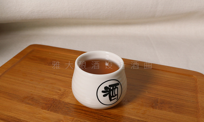 品一口，濃濃的果香讓人陶醉