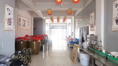 辛苦打工賺錢難，還不如買套蒸酒設備回家釀酒賺錢多！
